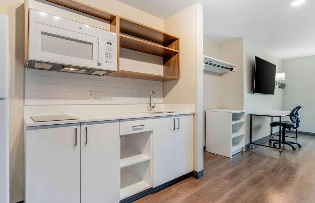 Extended Stay America Premier Suites - Юкайа Номер фото